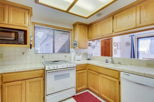 Cabin at Stateline image 17